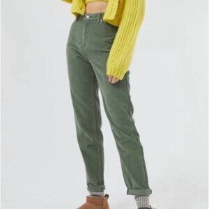 BDG Mom High-Rise Green Corduroy Pants Size 26